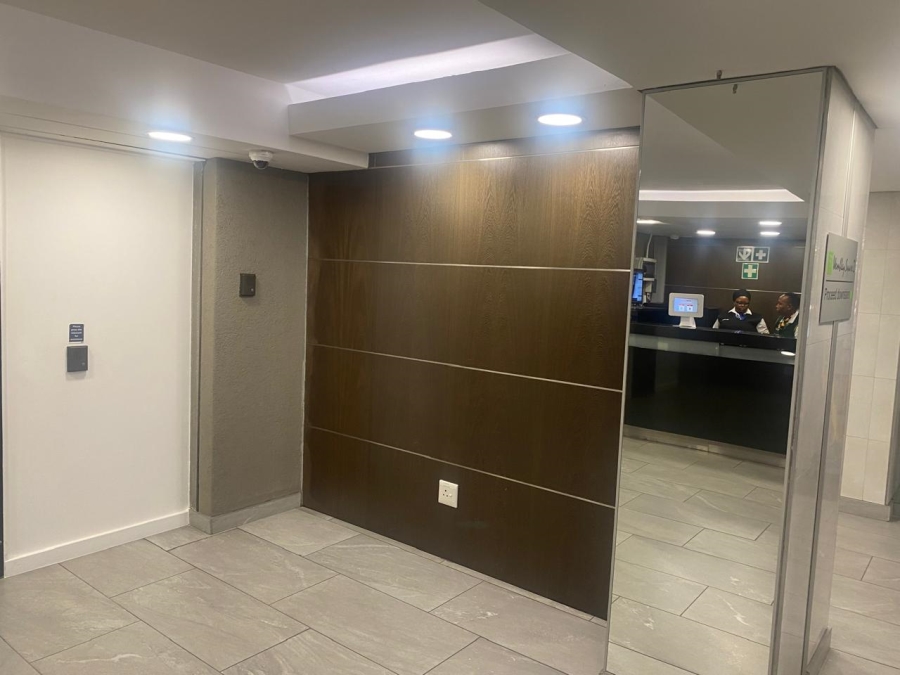 Commercial Property for Sale in Gardens Western Cape